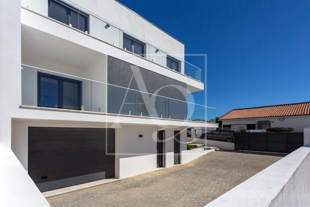 Moradia T4 para Venda em São Domingos de Rana Foto 58