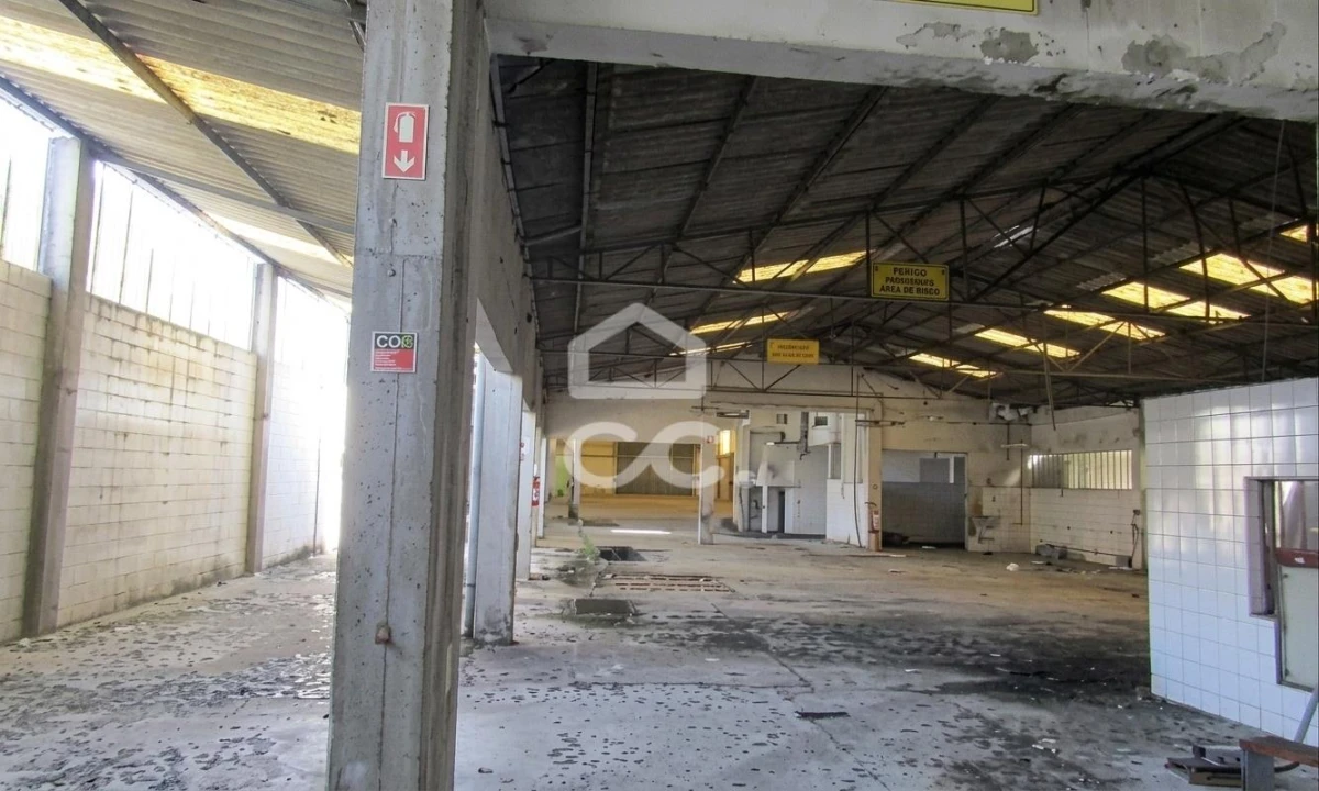Armazém para Venda em Fiães Foto 11