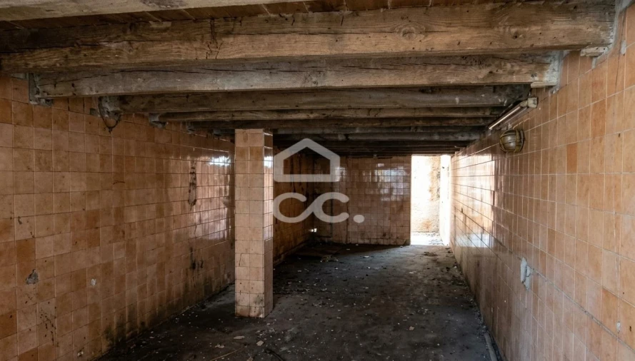 Armazém para Venda em Fiães Foto 8