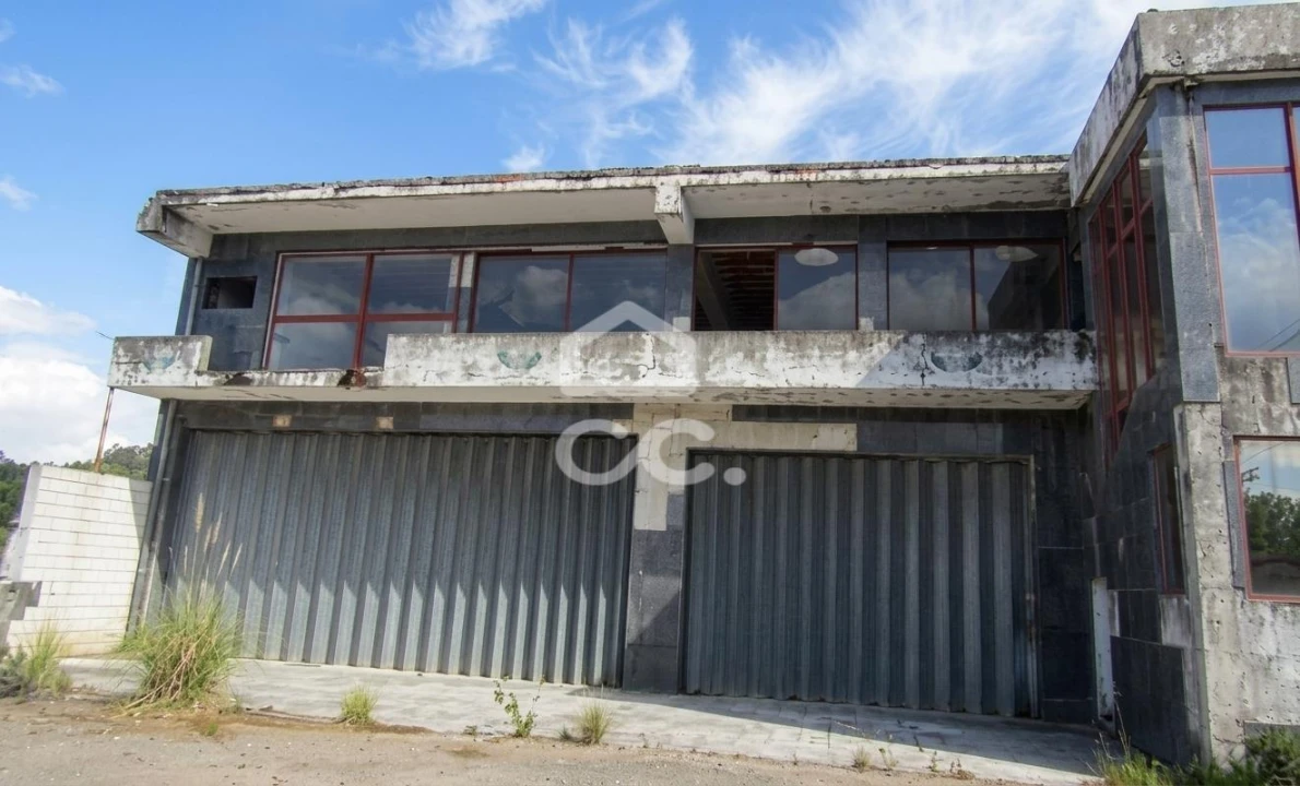 Armazém para Venda em Fiães Foto 3