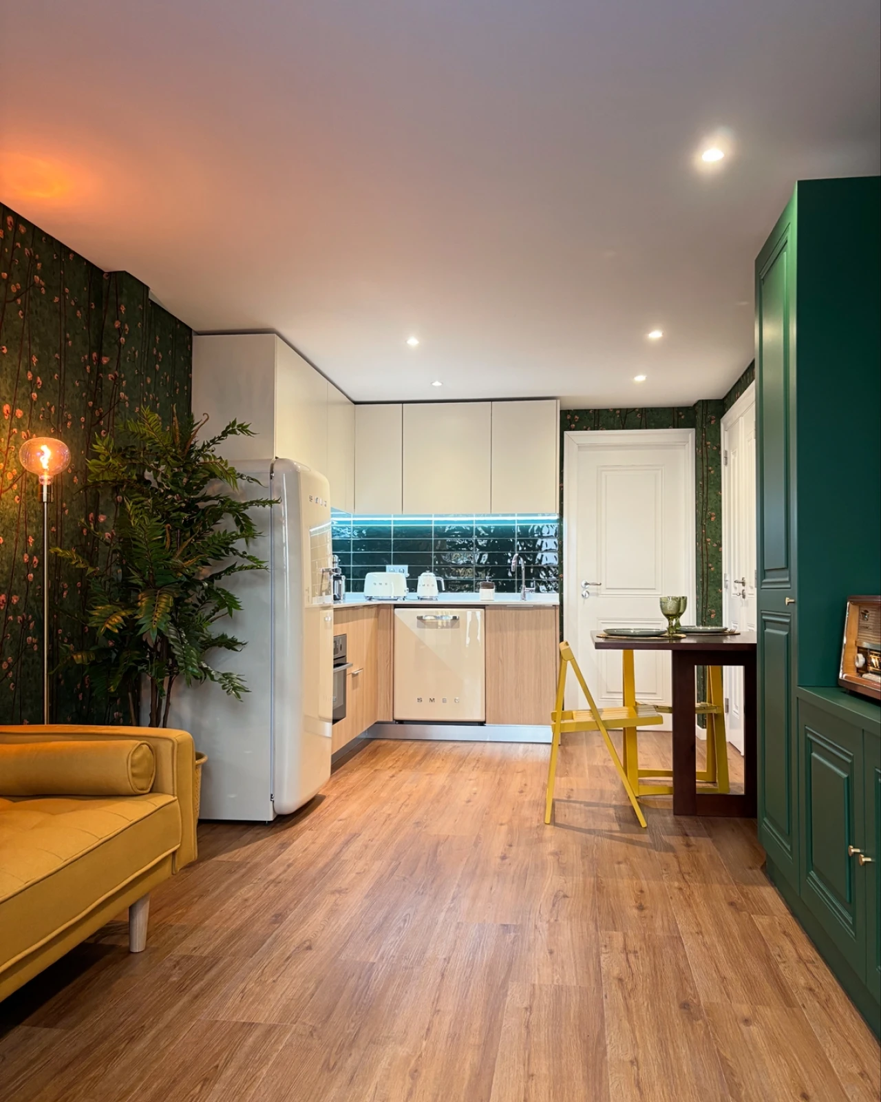 Apartamento T1 para Venda em Santo António Foto 1