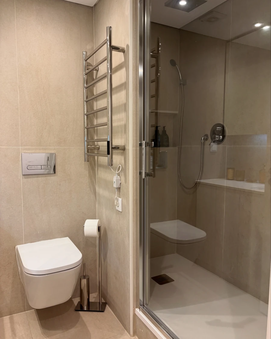 Apartamento T1 para Venda em Santo António Foto 13