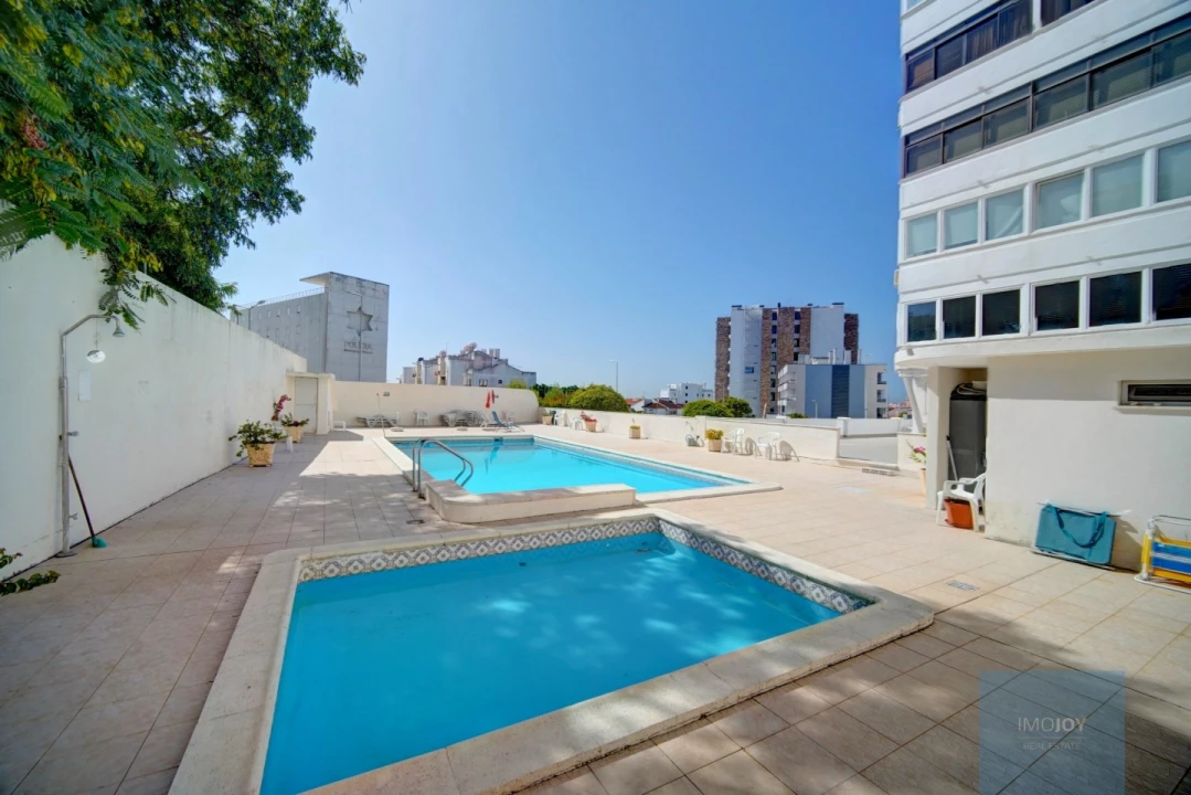 Apartamento T1 para Venda em Cascais e Estoril Foto 1