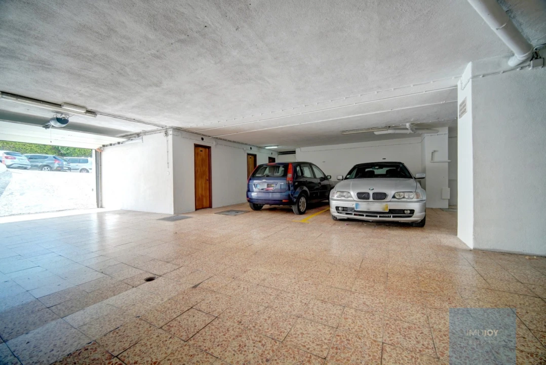 Apartamento T1 para Venda em Cascais e Estoril Foto 28