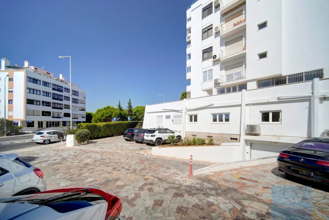 Apartamento T1 para Venda em Cascais e Estoril Foto 34