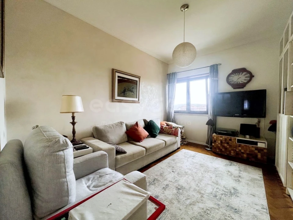 Apartamento T2 para Arrendamento em Carnide Foto 3