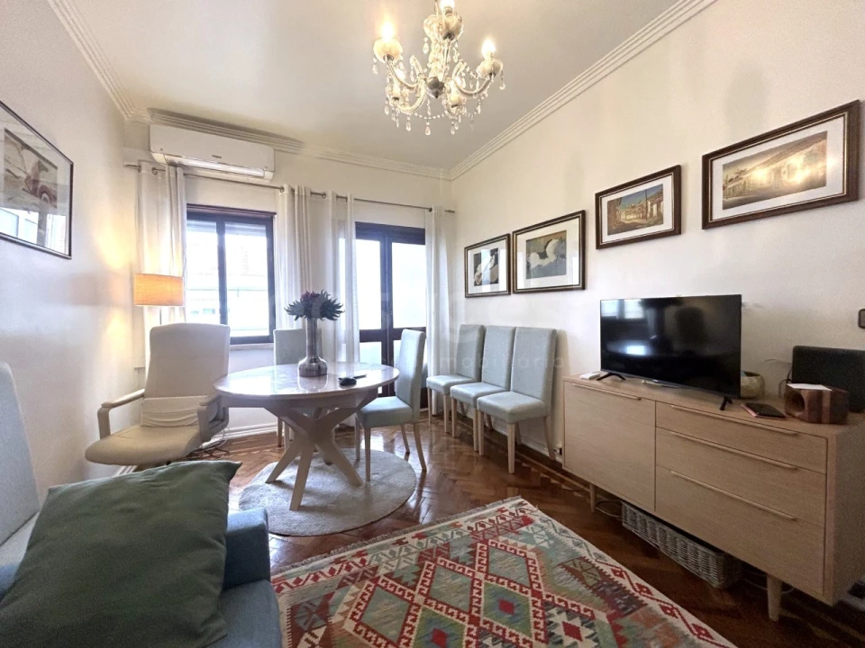 Apartamento T2 para Arrendamento em Carnide Foto 12