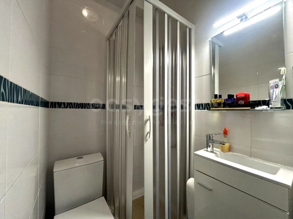 Apartamento T2 para Arrendamento em Carnide Foto 14