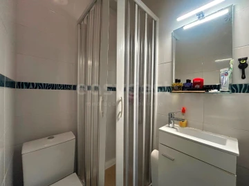 Apartamento T2 para Arrendamento em Carnide