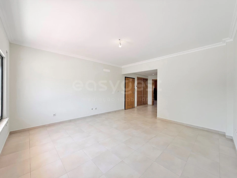 Apartamento T3 para Venda em Pinhal Novo Foto 7
