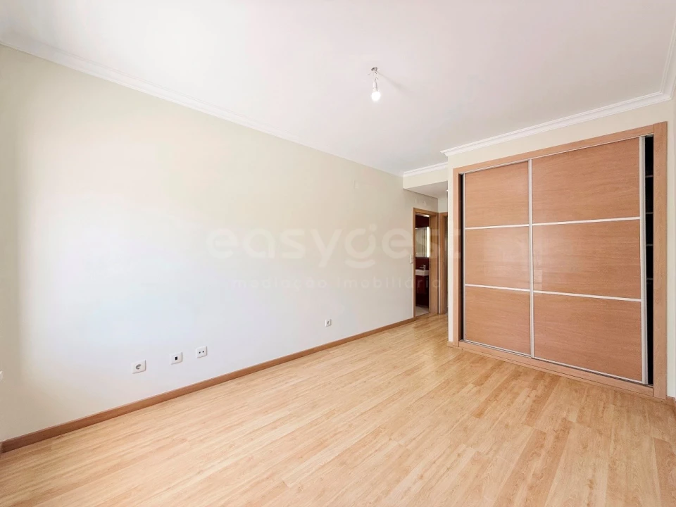 Apartamento T3 para Venda em Pinhal Novo Foto 33