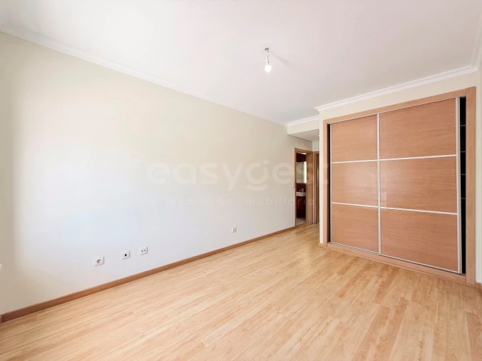 Apartamento T3 para Venda em Pinhal Novo Foto 33