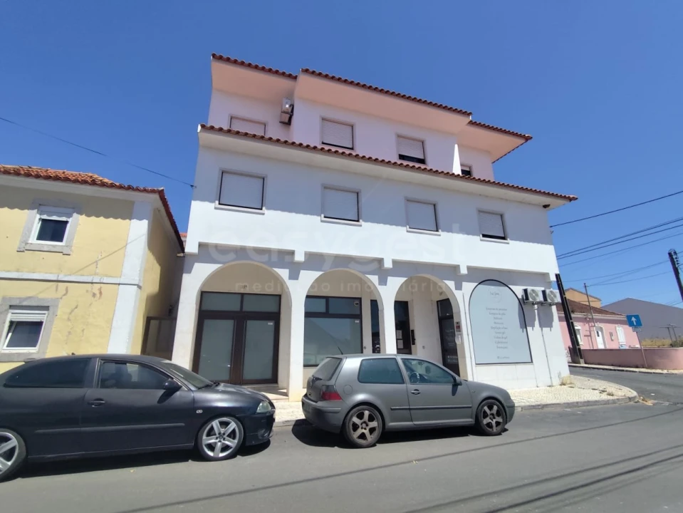Apartamento T2 para Venda em Almargem do Bispo, Pêro Pinheiro e Montelavar Foto 1