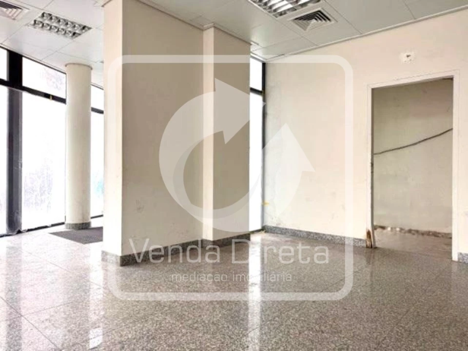 Loja para Venda em Ramada e Caneças Foto 9