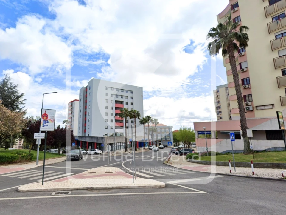 Loja para Venda em Ramada e Caneças Foto 10