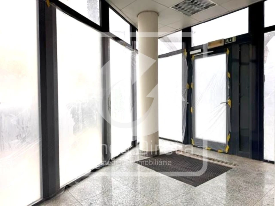 Loja para Venda em Ramada e Caneças Foto 11