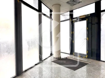 Loja para Venda em Ramada e Caneças