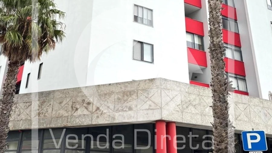 Loja para Venda em Ramada e Caneças