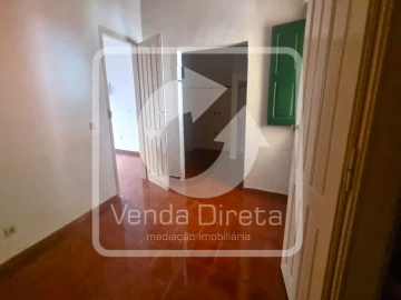 Prédio para Venda em Alcoentre