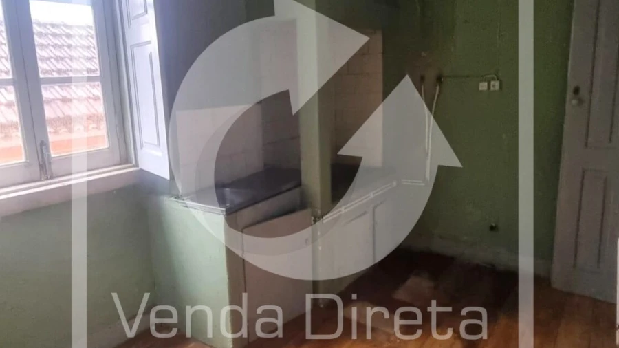 Prédio para Venda em Alcoentre