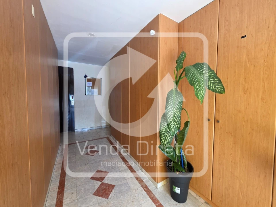 Apartamento T3 para Arrendamento em Alto do Seixalinho, Santo André e Verderena Foto 2