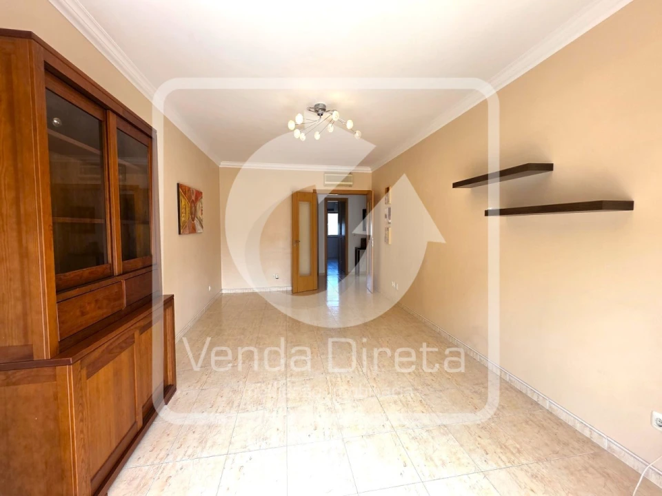 Apartamento T3 para Arrendamento em Alto do Seixalinho, Santo André e Verderena Foto 7
