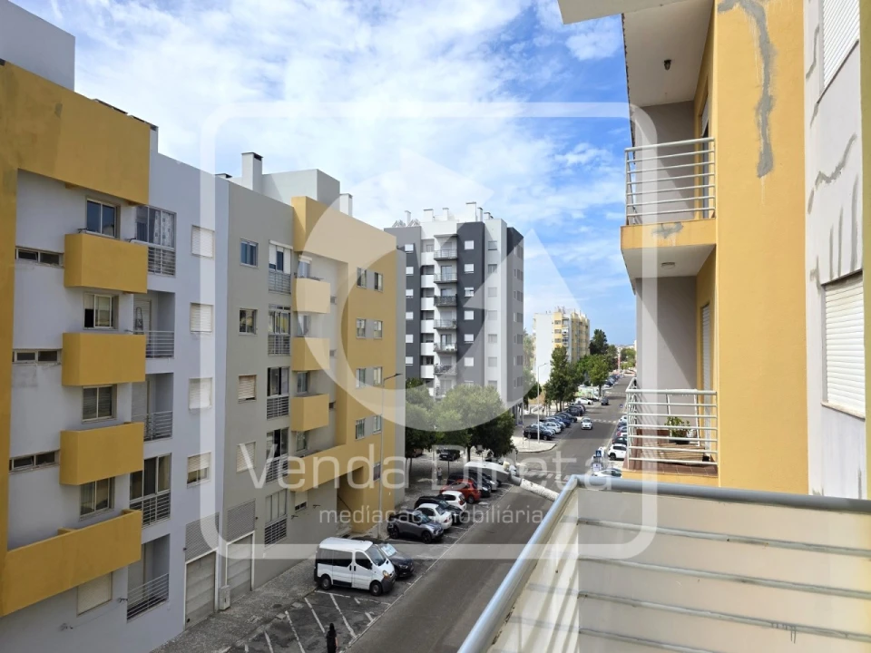Apartamento T3 para Arrendamento em Alto do Seixalinho, Santo André e Verderena Foto 9