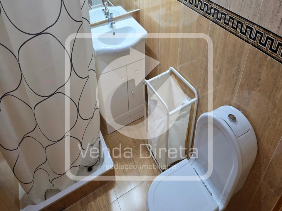 Apartamento T3 para Arrendamento em Alto do Seixalinho, Santo André e Verderena Foto 24