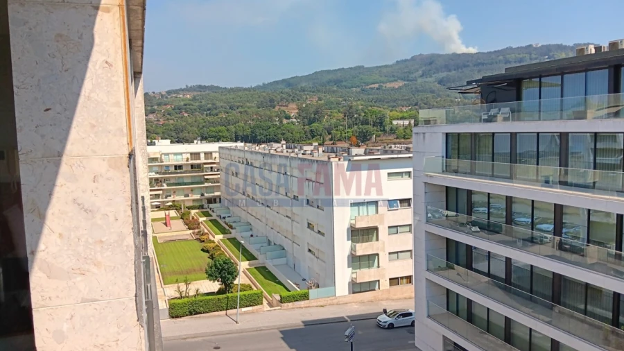 Apartamento T4 para Venda em Santo Tirso, Couto (Santa Cristina e São Miguel) e Burgães
