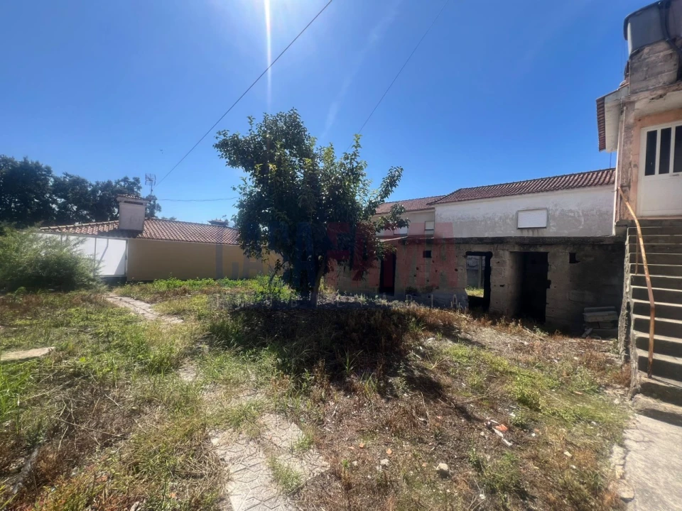 Moradia T3 para Venda em Gondifelos, Cavalões e Outiz Foto 9