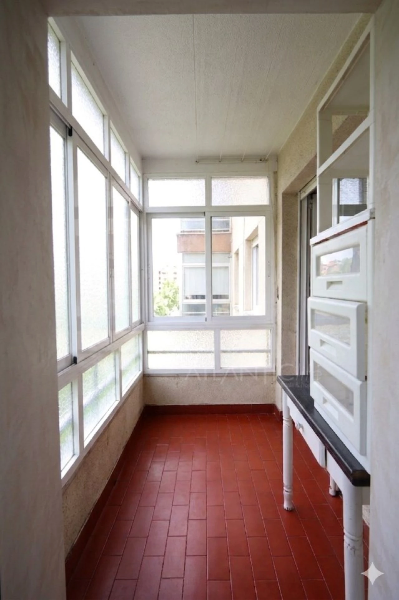 Apartamento T2 para Venda em Agualva e Mira-Sintra Foto 16