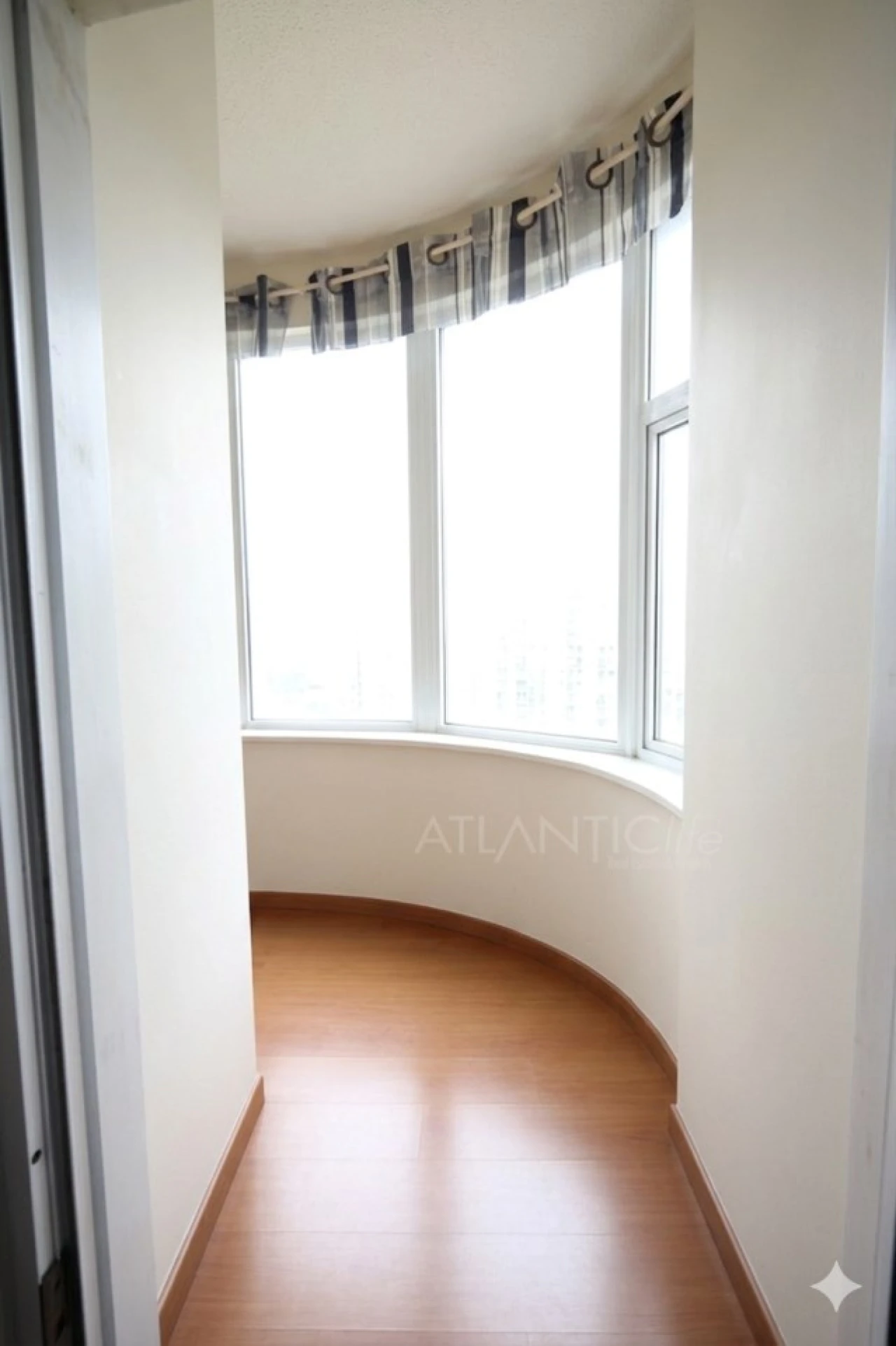Apartamento T2 para Venda em Agualva e Mira-Sintra Foto 15