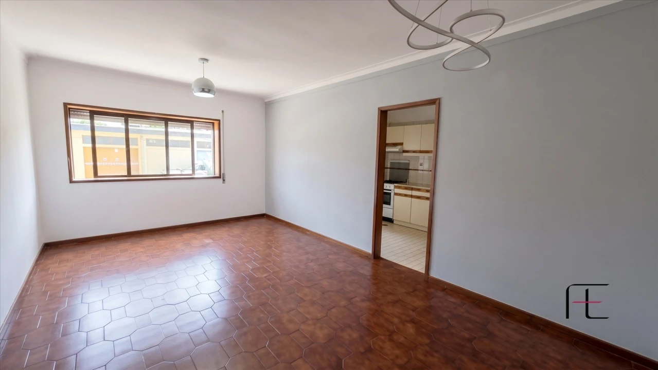 Apartamento T2 para Venda em Oliveira do Douro Foto 3