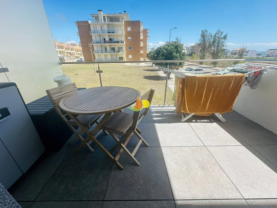 Apartamento T2 para Venda em Buarcos Foto 15
