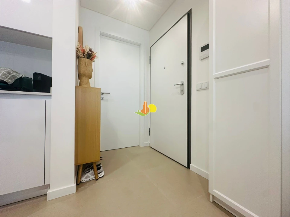 Apartamento T2 para Venda em Buarcos Foto 3