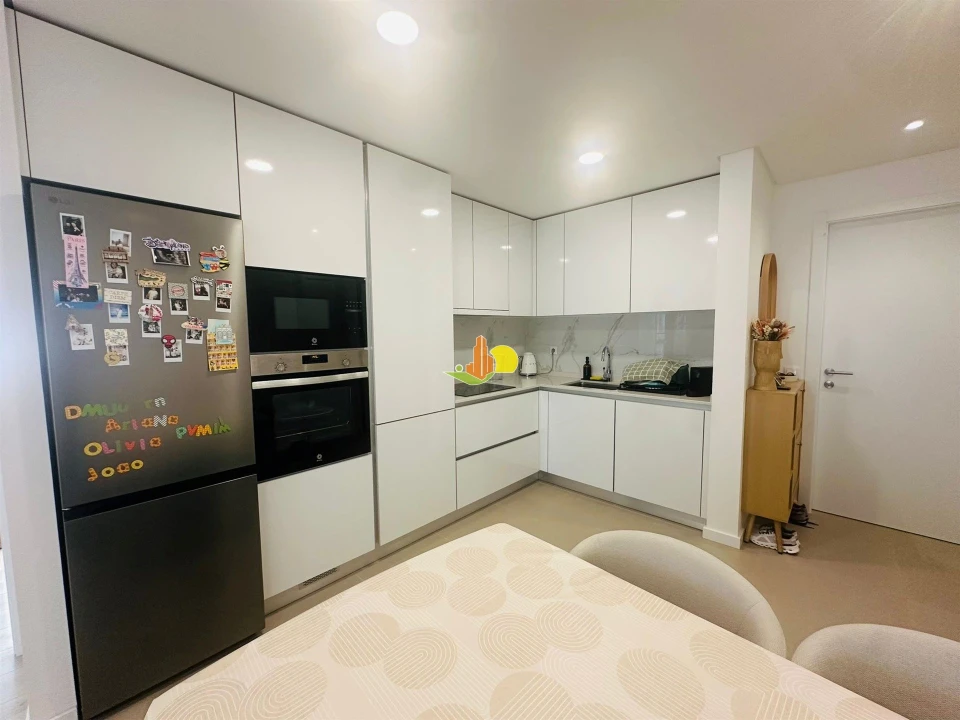 Apartamento T2 para Venda em Buarcos Foto 7