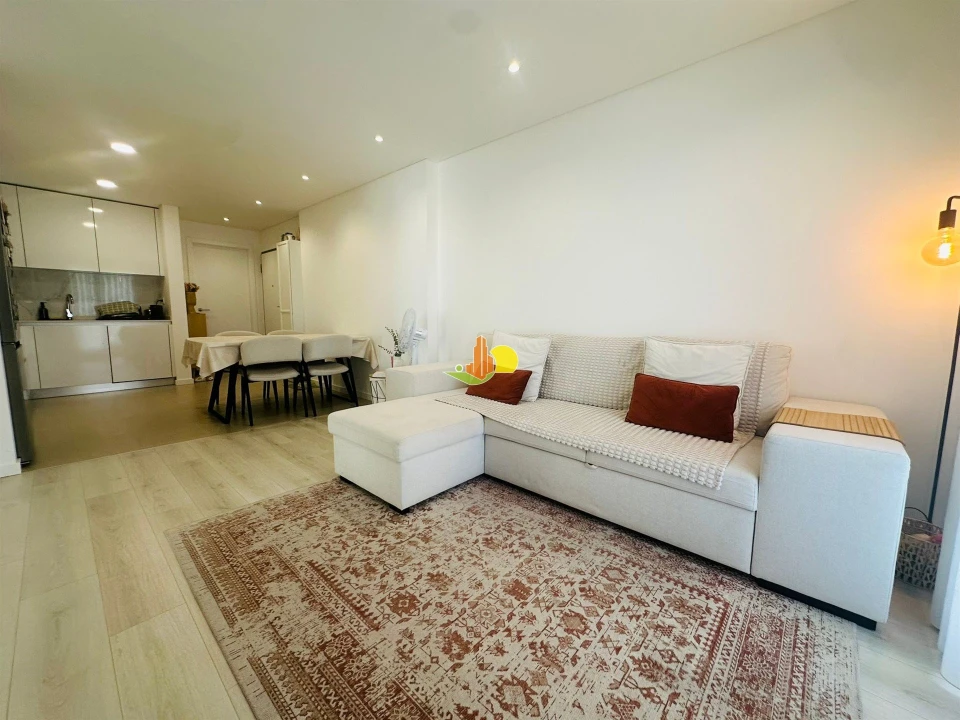 Apartamento T2 para Venda em Buarcos Foto 14