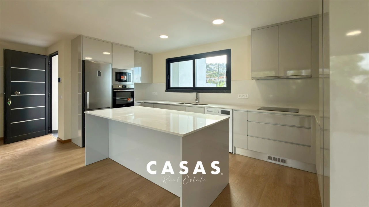 Apartamento T2 para Venda em Funchal (Santa Maria Maior) Foto 9