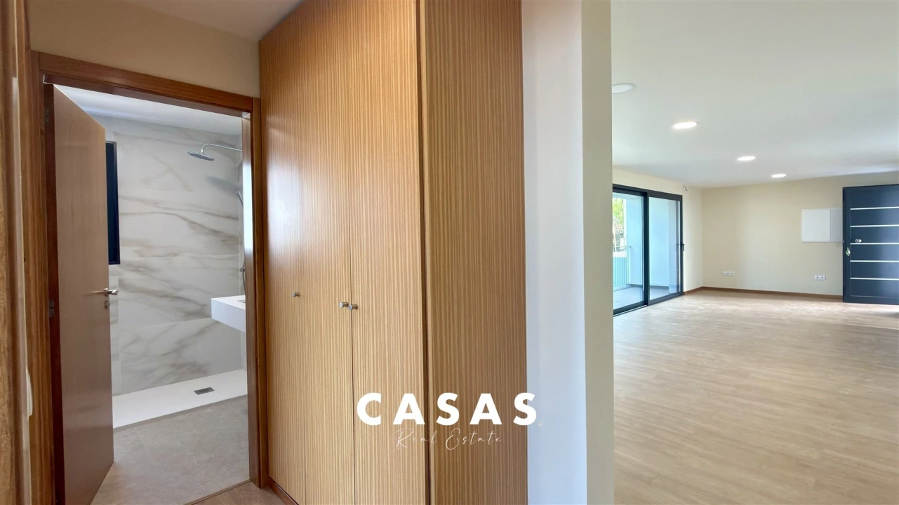 Apartamento T2 para Venda em Funchal (Santa Maria Maior) Foto 10