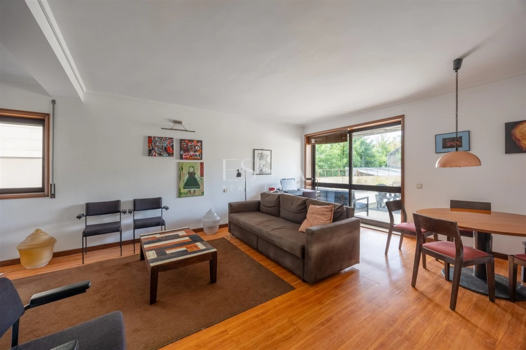 Apartamento T3 para Arrendamento em Aldoar, Foz do Douro e Nevogilde Foto 5