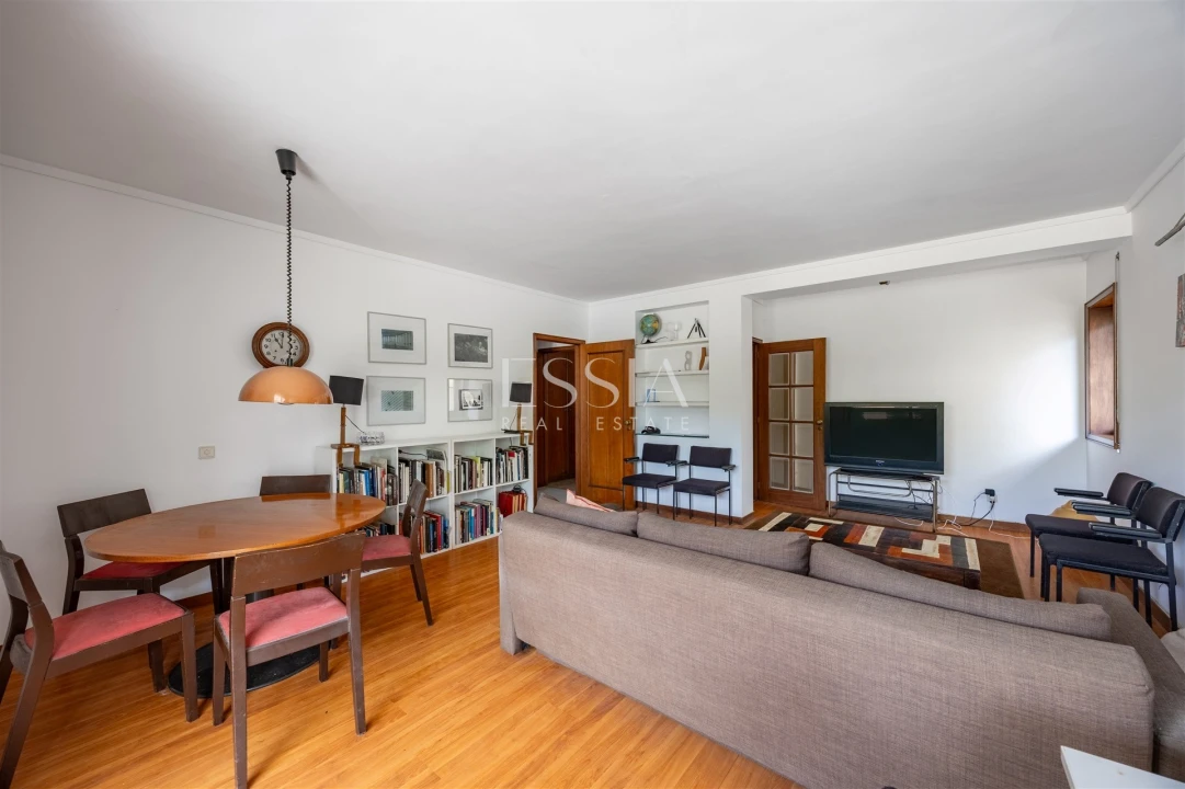 Apartamento T3 para Arrendamento em Aldoar, Foz do Douro e Nevogilde Foto 3