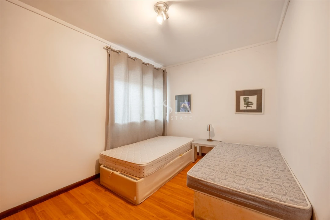 Apartamento T3 para Arrendamento em Aldoar, Foz do Douro e Nevogilde Foto 23