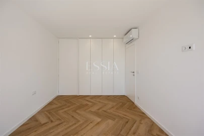 Apartamento T3 para Venda em Ramalde
