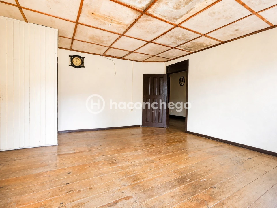 Moradia T3 para Venda em Vila Cova e Feitos Foto 23