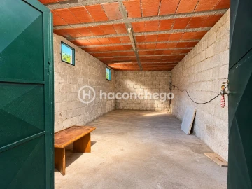 Moradia T3 para Venda em Vila Cova e Feitos