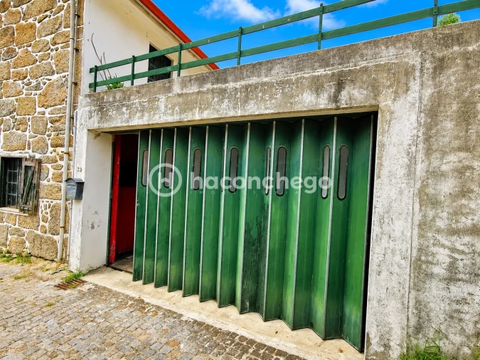 Moradia T3 para Venda em Vila Cova e Feitos Foto 11