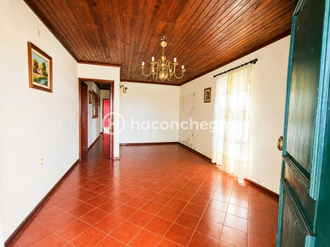 Moradia T3 para Venda em Vila Cova e Feitos Foto 12