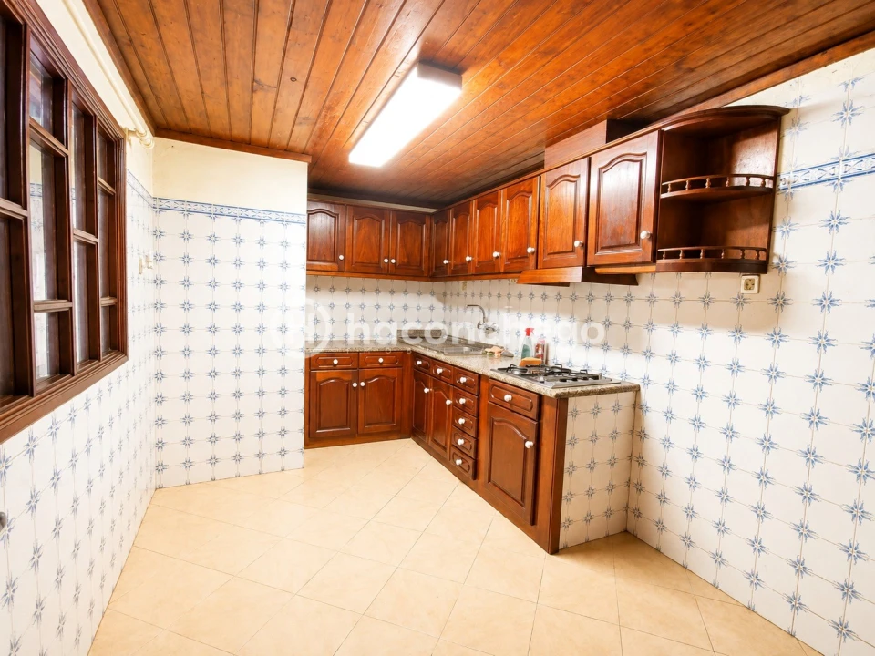 Moradia T3 para Venda em Vila Cova e Feitos Foto 16