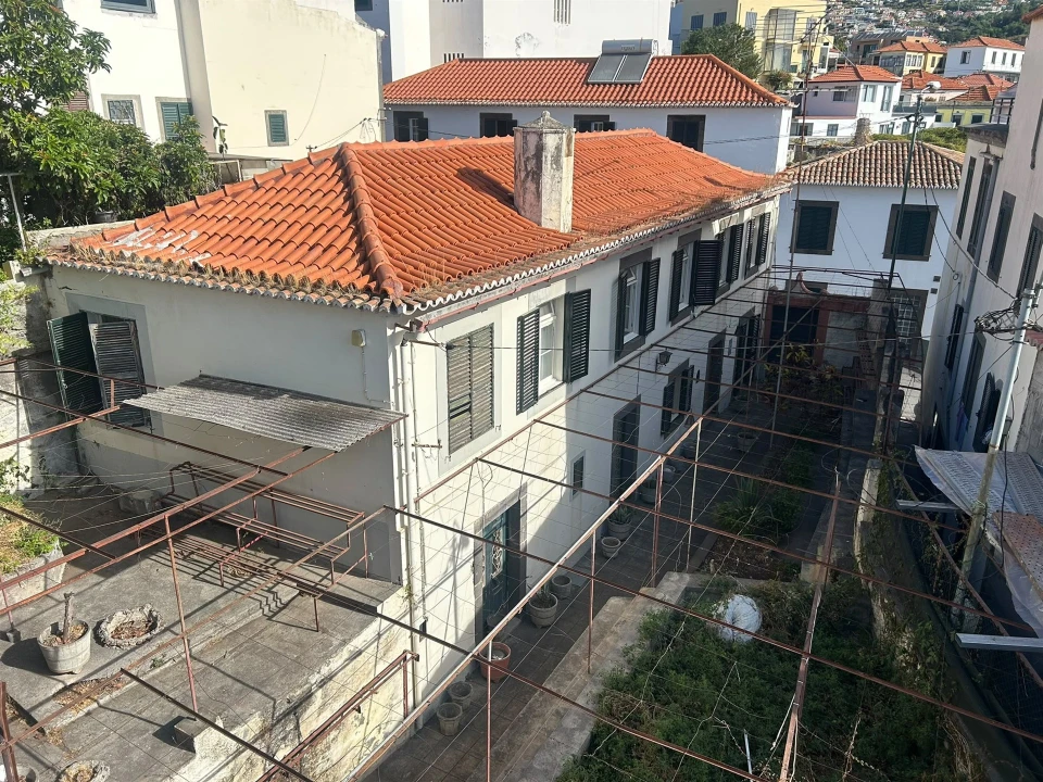 Moradia T5 para Venda em Funchal (São Pedro) Foto 5