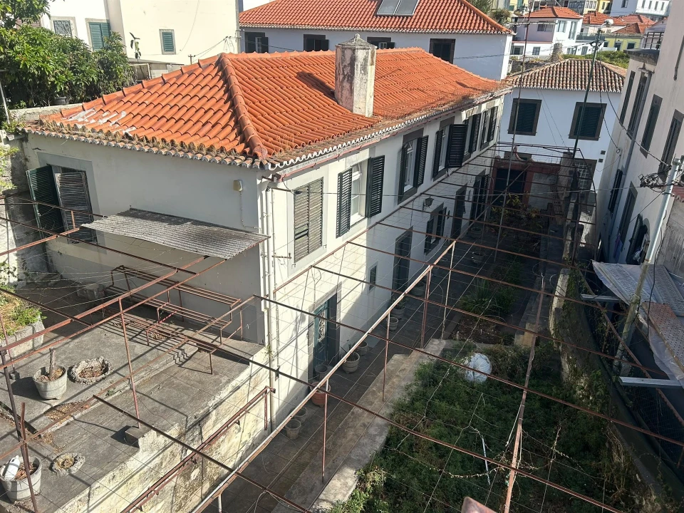 Moradia T5 para Venda em Funchal (São Pedro) Foto 7